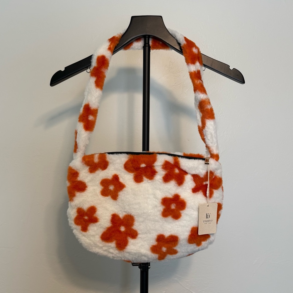 Fadivo Floral Faux Fur Fuzzy Shoulder Bag Orange White Cozy Y2K Purse New